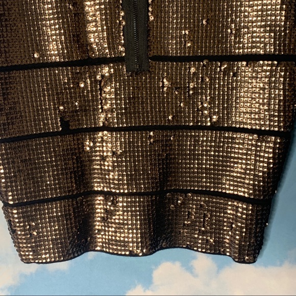 BCBGMaxazria- Sequin Mini Skirt size Small - Picture 8 of 13